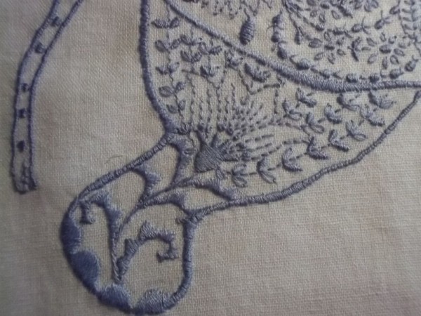 Embroidered elephant: detail