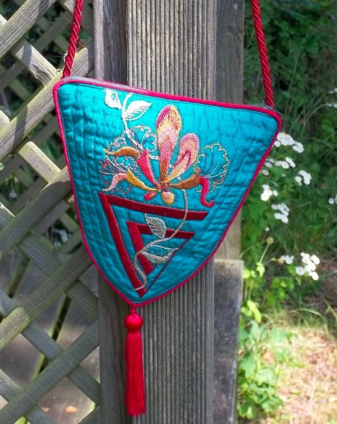 Small silk shoulder bag with hand embroidered honeysuckle (Mary Addison)