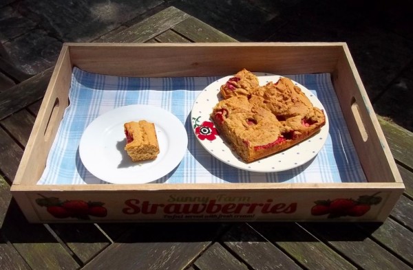 Fresh strawberry and almond blondie