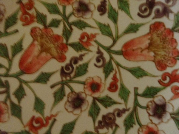 Korean ceramic platter: detail of flower painting