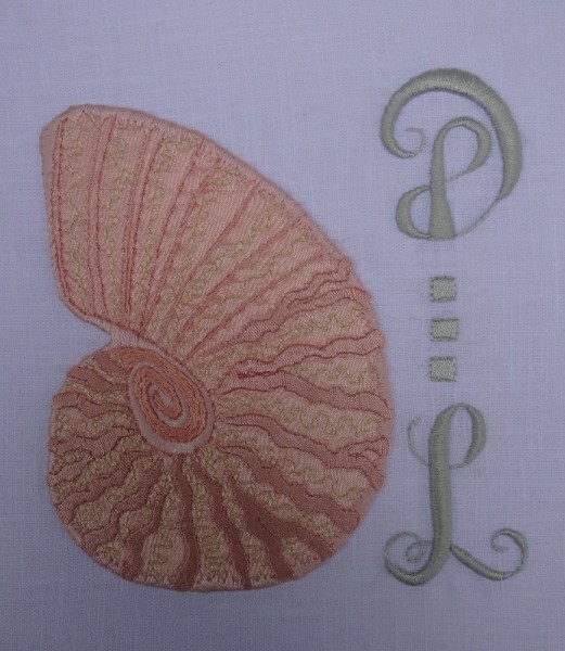 DL Monogram with shell