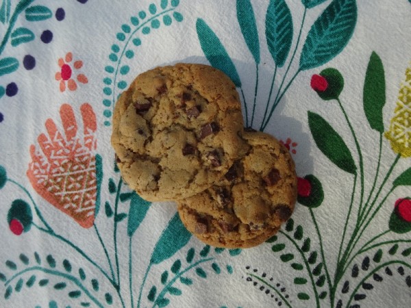 Neiman Marcus Cookie (from 500 Cookies by Philippa Vanstone ( Apple Press 2005)