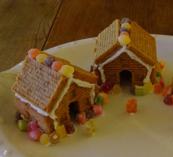 Gingerbread houses (using Lakeland's Fairytle Village Mould and recipe