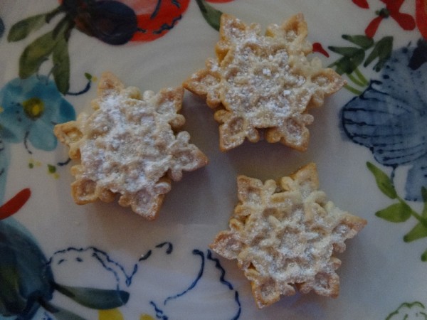 Snowflake biscuits (Plain biscuit recipe from Biscuiteers Book of Iced Biscuits; Kyle Cathie, 2010) 
