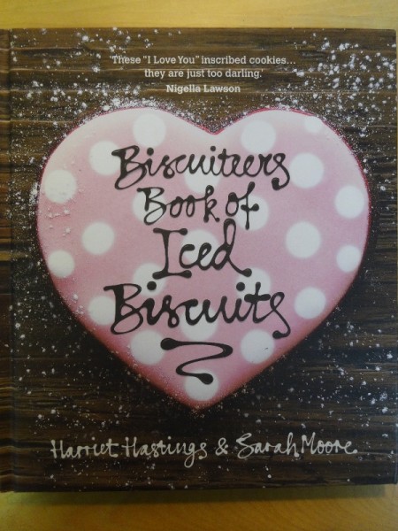 Biscuiteers Book of Iced Biscuits; Kyle Cathie, 2010) 